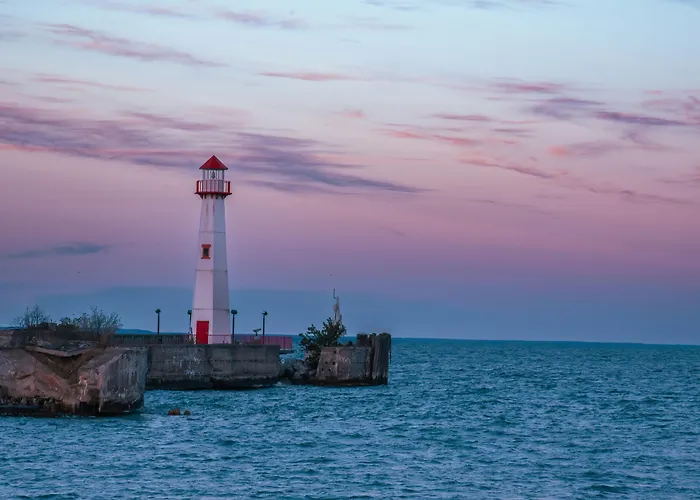 Mackinac Island Beach hotels