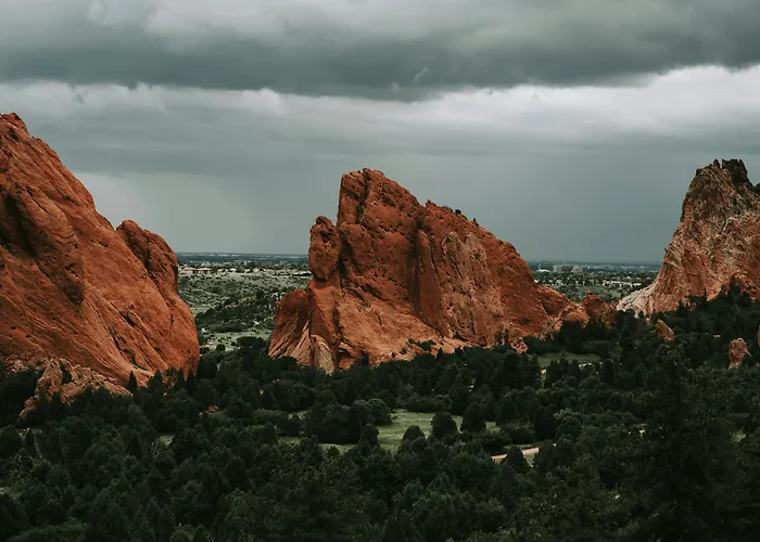 Colorado Springs Hotels With Jacuzzi in Room