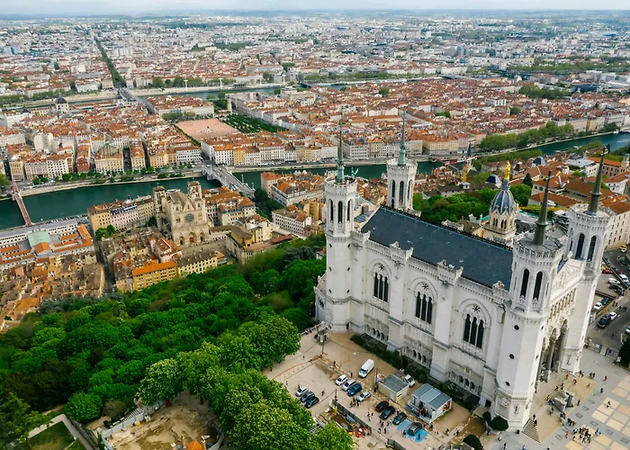 Lyon Hotels
