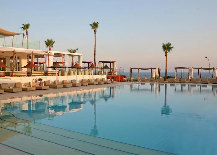 Ayia Napa Hotels With Jacuzzi in Room
