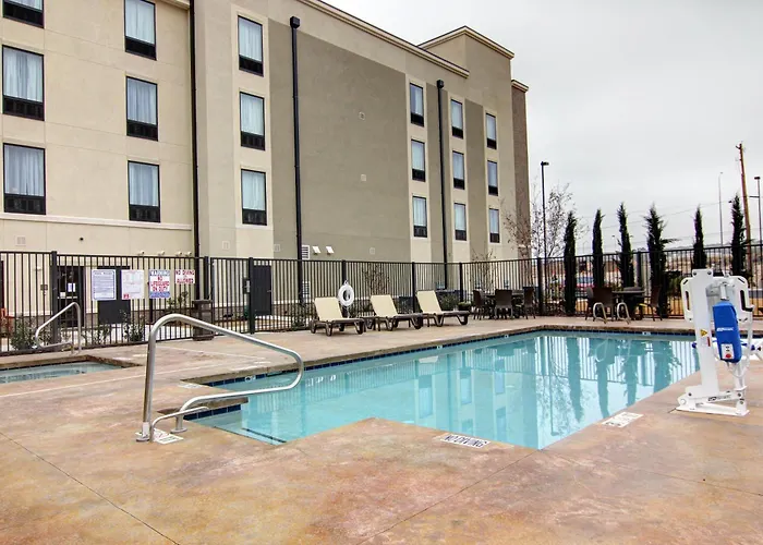 Carlsbad Hotels With Jacuzzi in Room