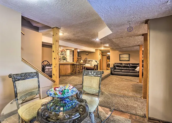 Omaha Villas with private pool