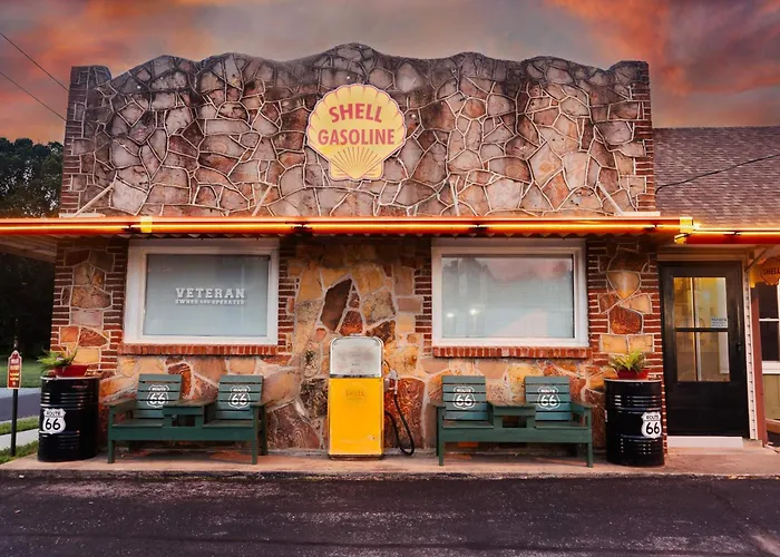 Springfield Hotels