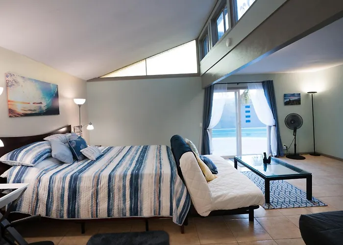 Oceanside Villas with private pool