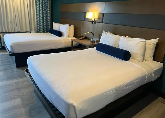 Costa Mesa Beach hotels