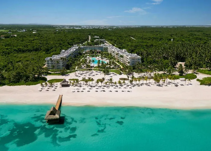 Punta Cana hotels near La Cana Golf Club