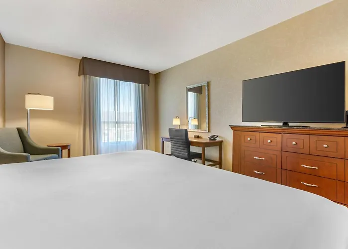 Phoenix Beach hotels