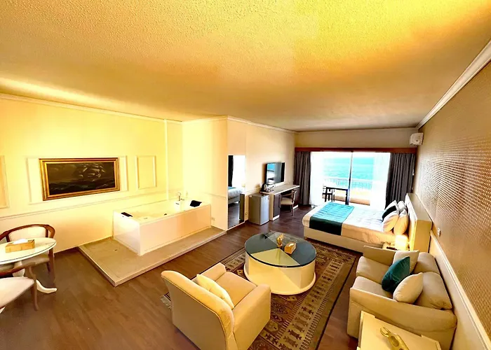 Beirut Hotels With Jacuzzi in Room