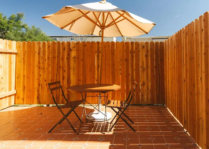 Ojai Hotels
