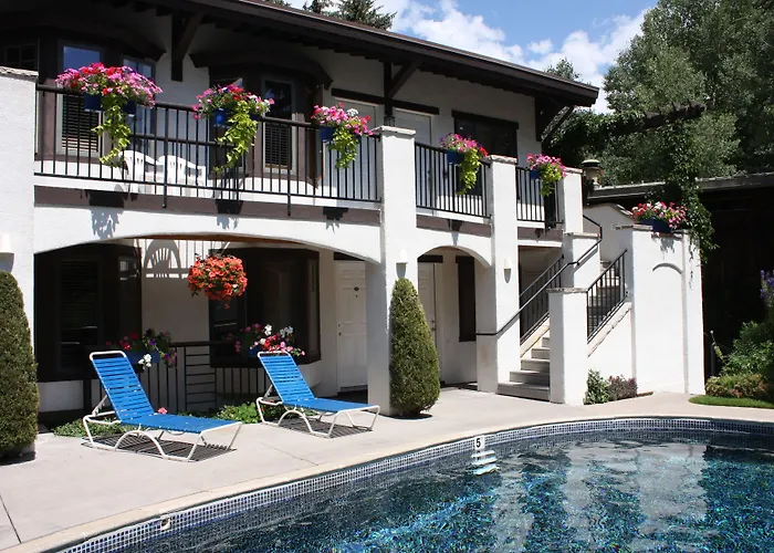 Aspen Family villas