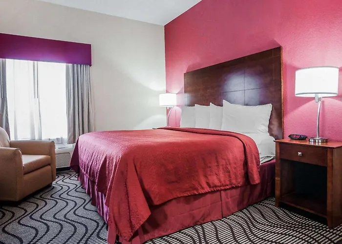 Casino Hotels in West Des Moines