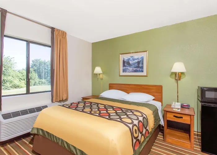 Bedford Beach hotels