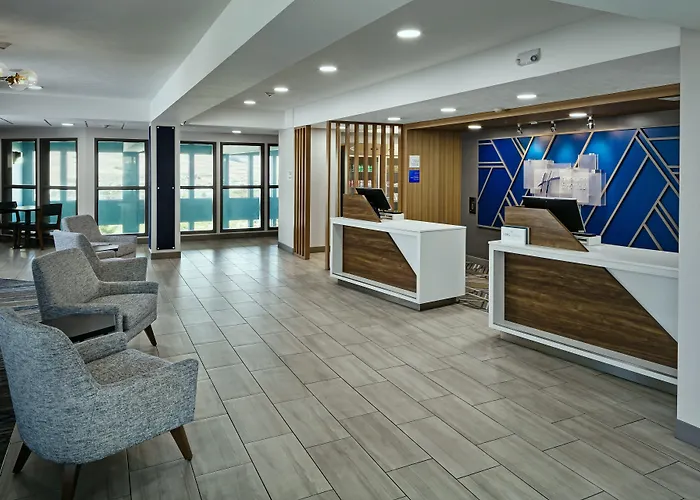Lewiston Hotels