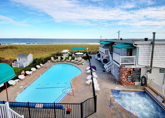 Old Orchard Beach Hotels With Jacuzzi in Room