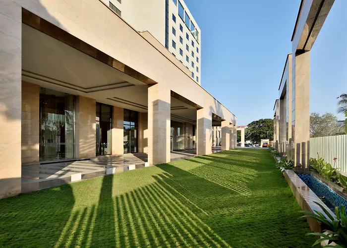 hotels near 