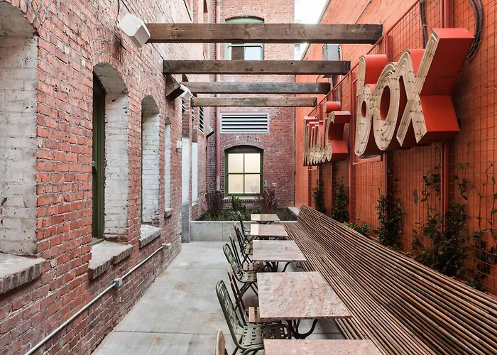 Portland Hotels