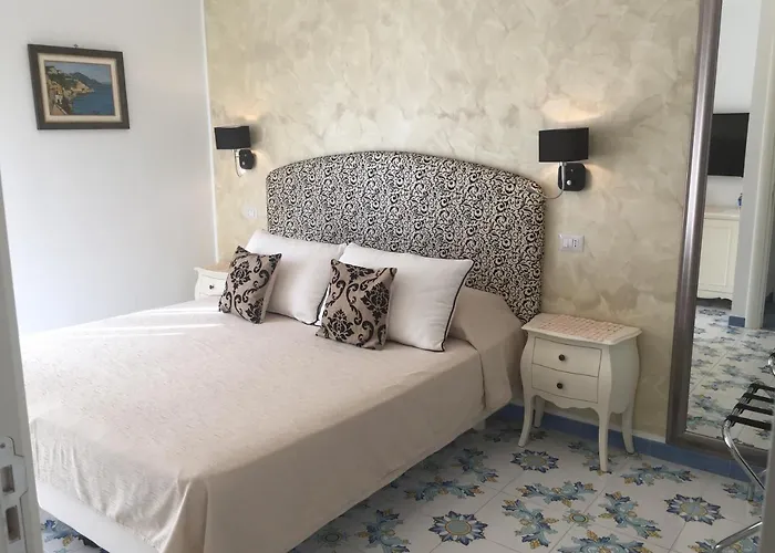 hotels near 